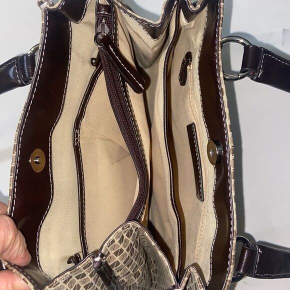 2pc NINE CO & IMAN WOMEN BAGS BROWN - Picture 13 of 16